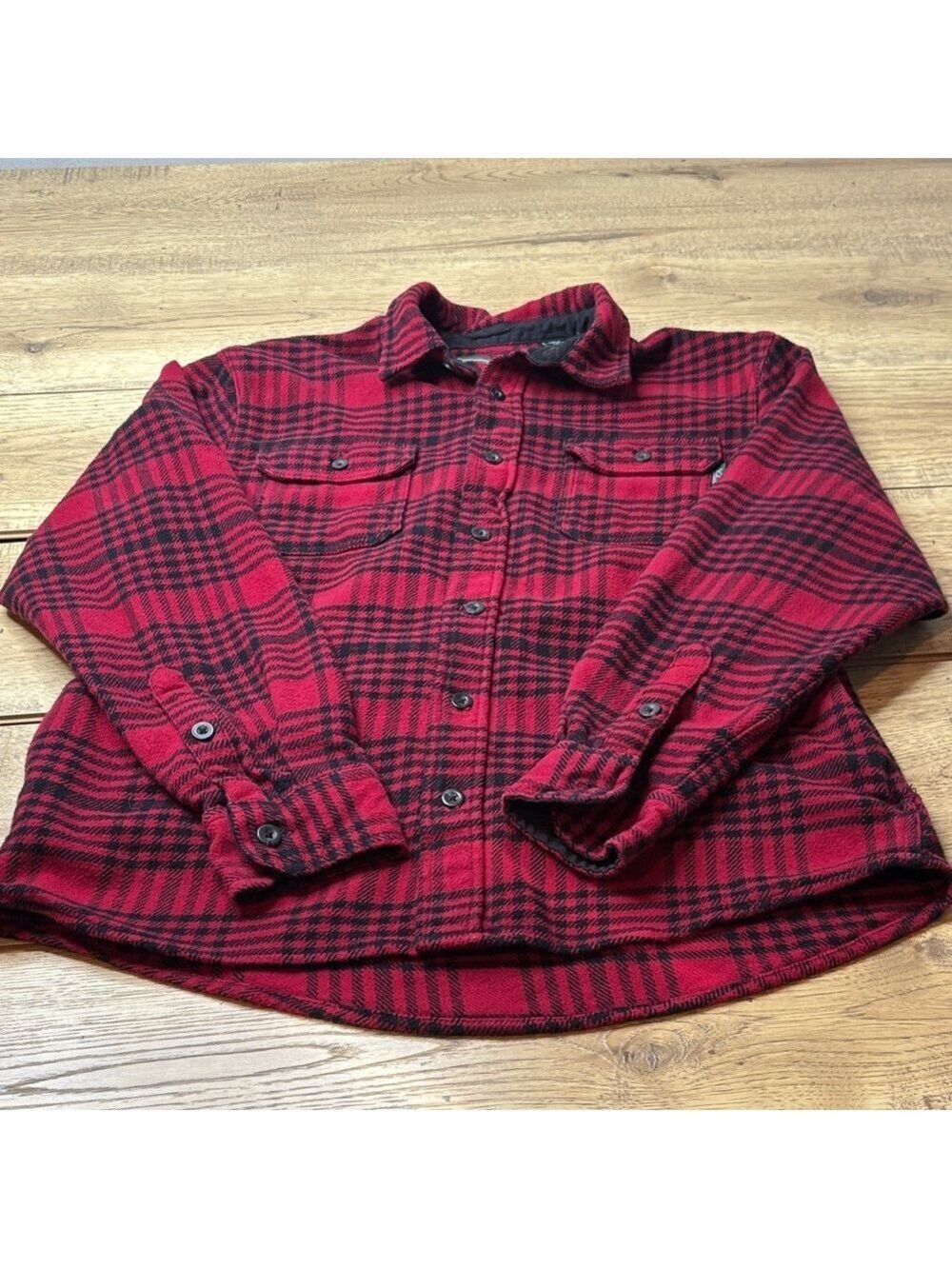 Men’s Woolrich Brawny Red Plaid Flannel Shacket Size Large